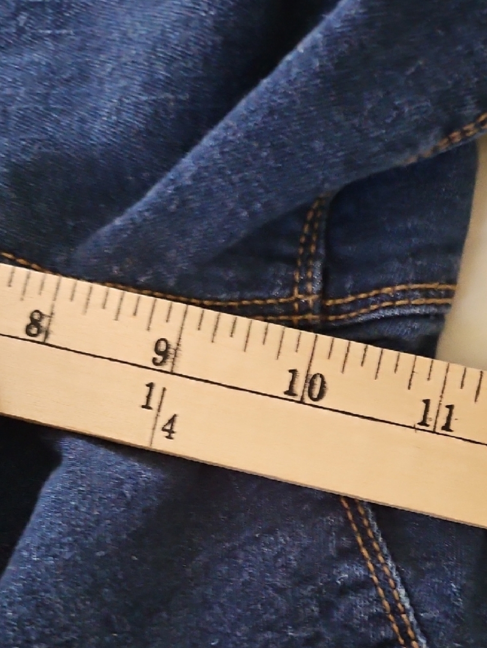 Curve Appeal - High Rise Bermuda Shorts- Size 10/30 - Picture 4 of 7